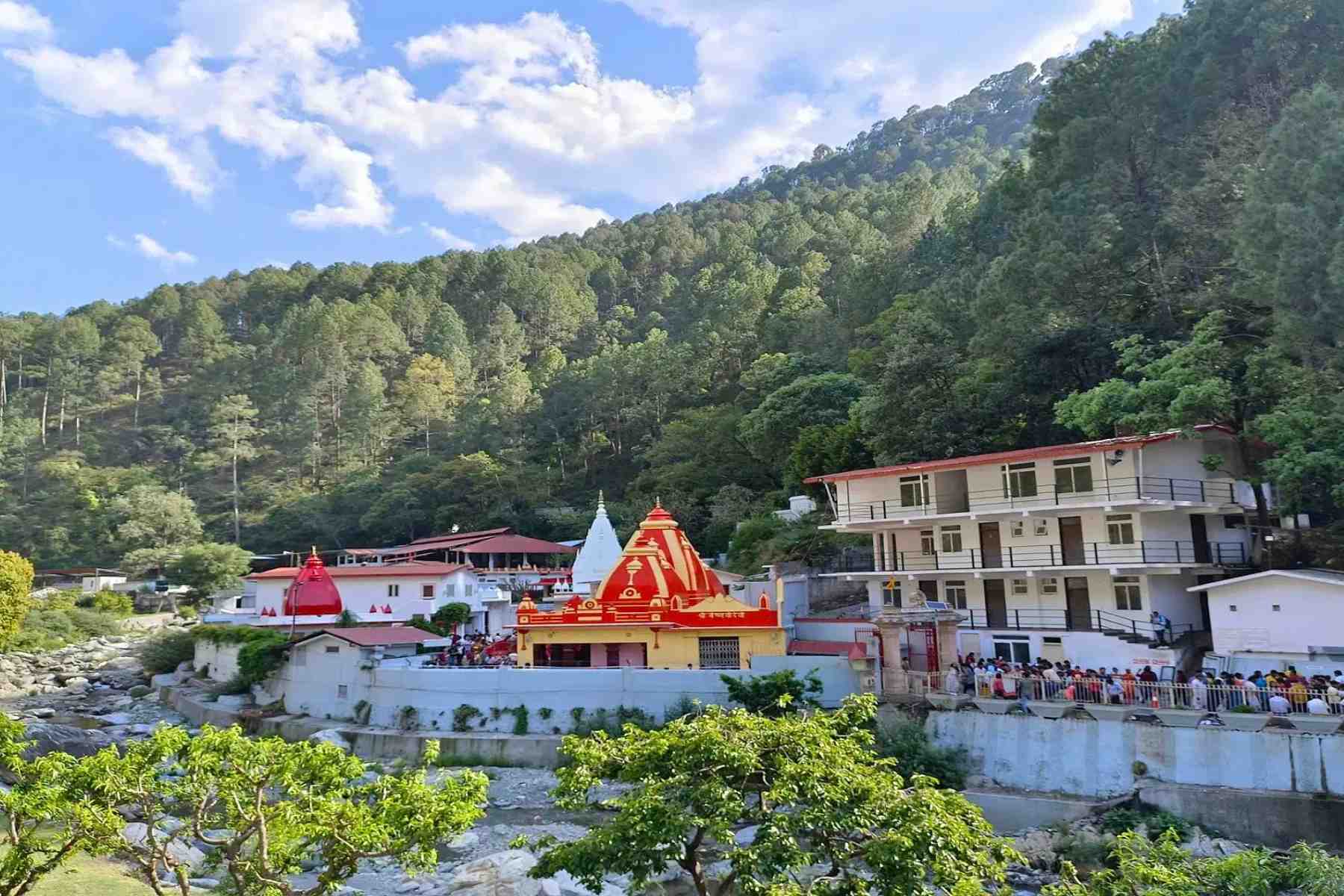Kainchi Dham Ashram