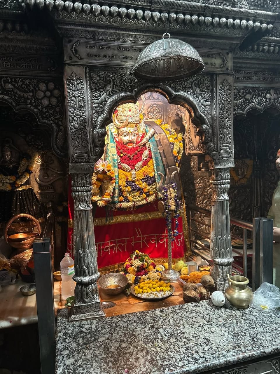 Varanasi Ghats Nearby