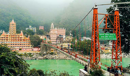 Ganga Aarti at Triveni Ghat Rishikesh