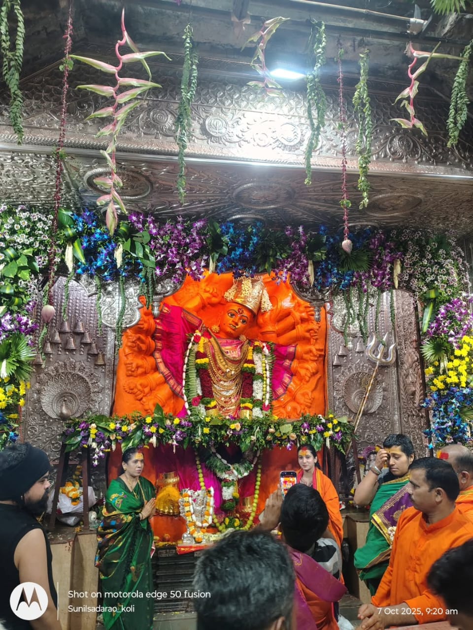 Devotees at Saptashrungi Mata Temple